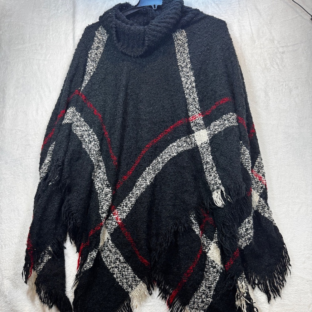 Olivia Sky Poncho Womens Size 2X Turtleneck Black Striped Cabincore Comfy Soft